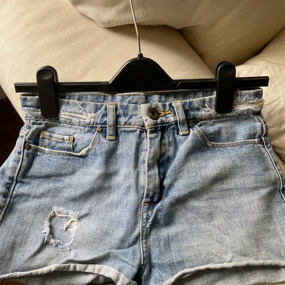 BLANK NYC Jean Shorts - 25 - Picture 4 of 5